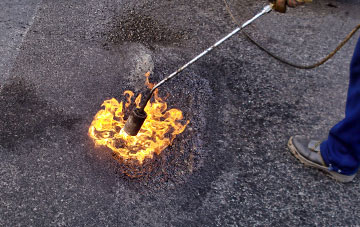Tre Mostyn flat roofing repairs