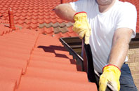 Tre Mostyn roof cleaners